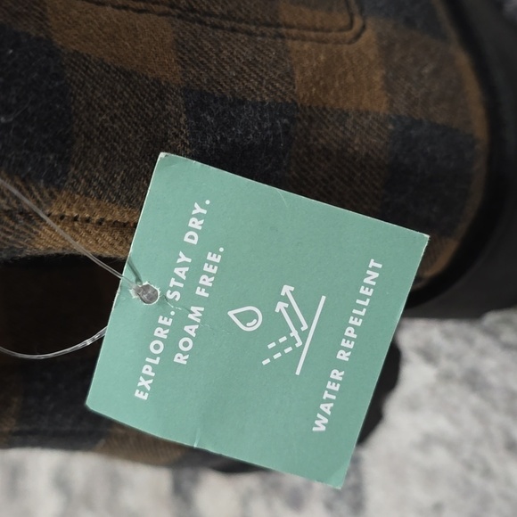 ZODIAC Shiloh Chunky Water Repellent Chelsea Bootie, Tan Black Buffalo Plaid 7.5 - Picture 5 of 15